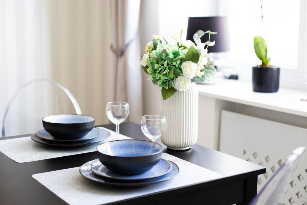 Alton Aleje Apartment 3 ワルシャワ エクステリア 写真