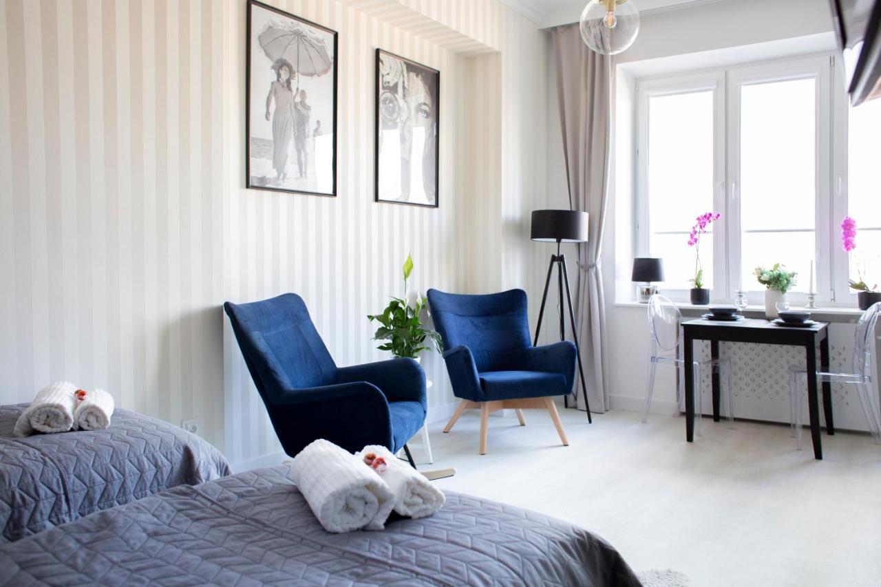 Alton Aleje Apartment 3 ワルシャワ エクステリア 写真